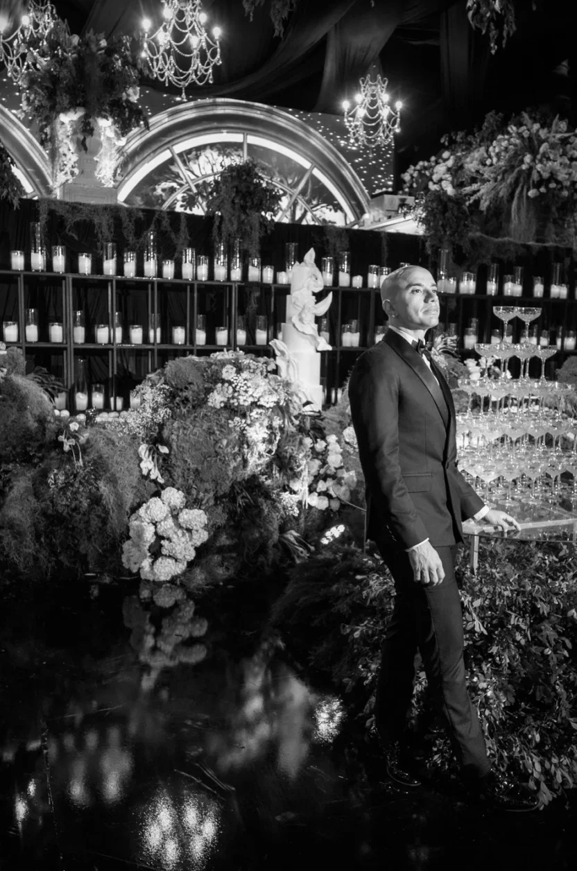 Foto en blanco y negro de David Betancur en el evento de tus sueños